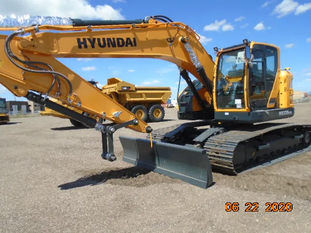 CHECK OUT THIS BRAND-NEW 2020 HX235LCRD.